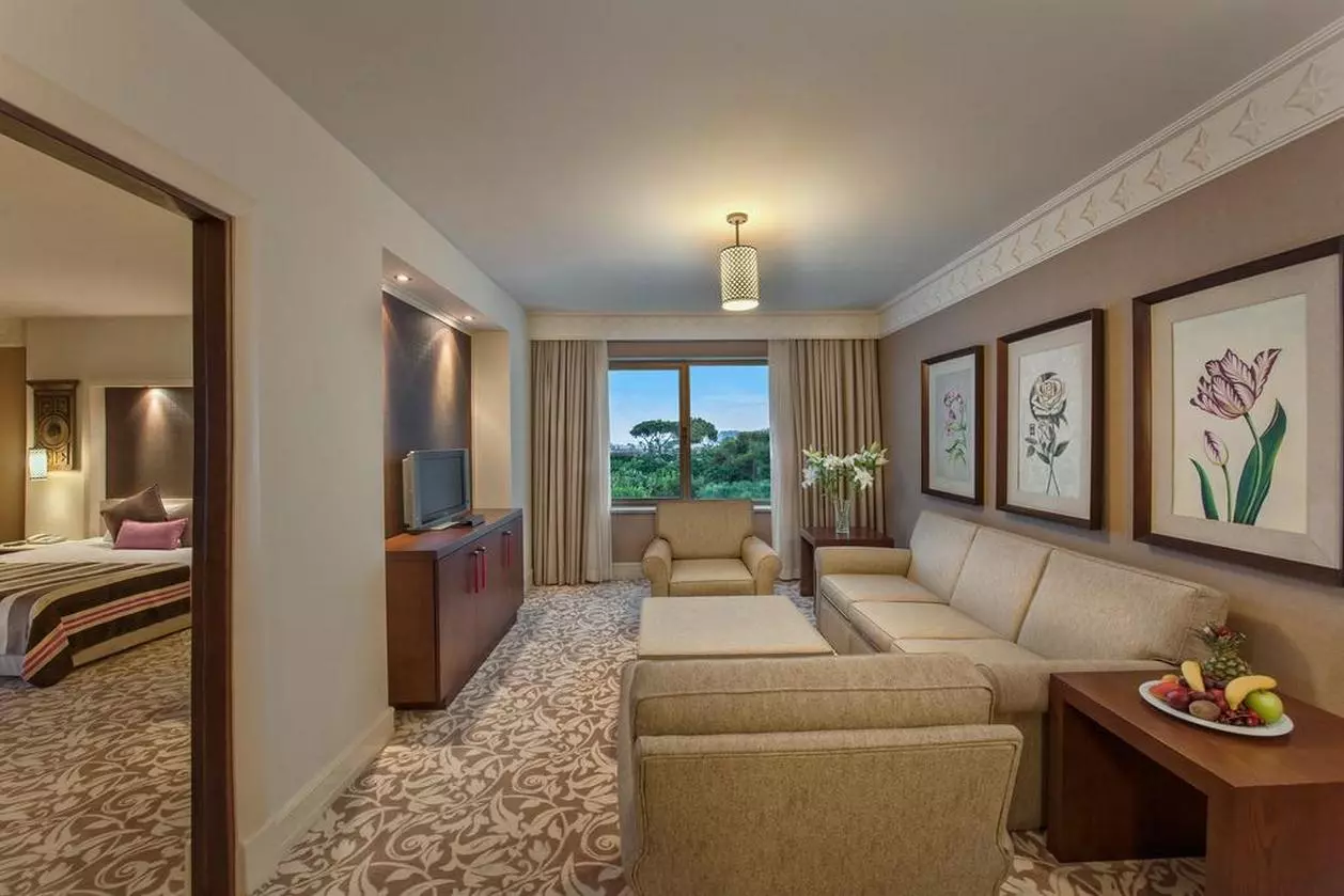 ELAQUALITY_SHABAVIZ (5).jpg